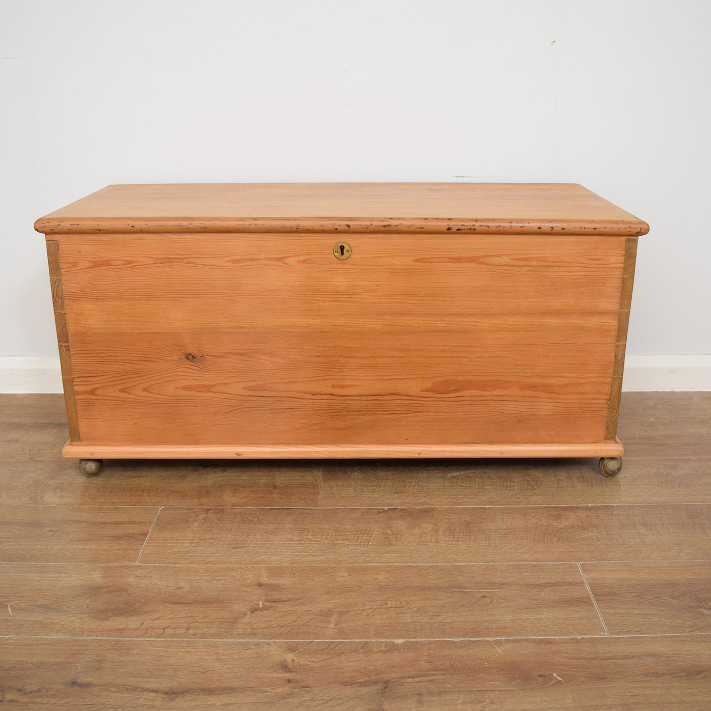 Vintage Pine Box