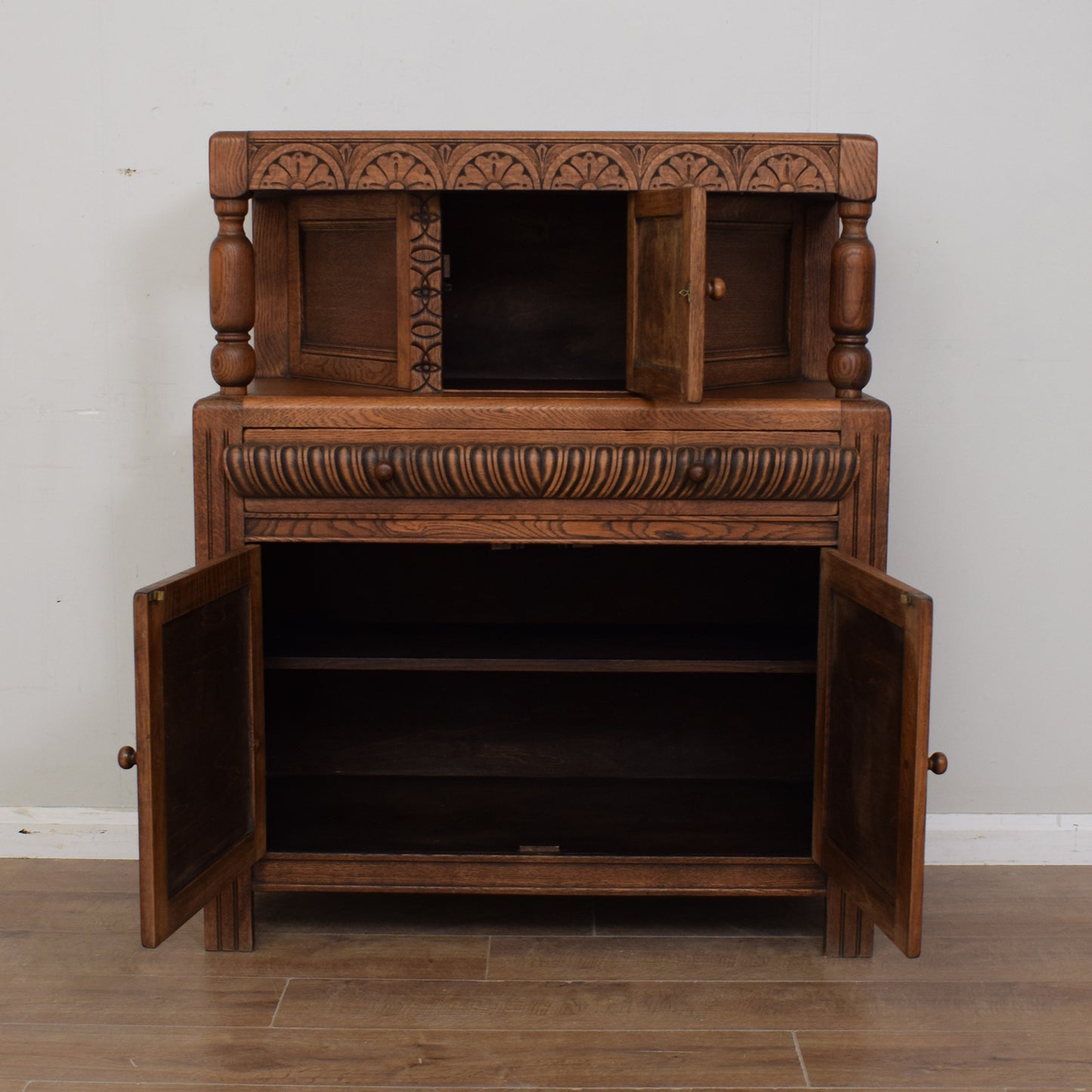 Oak Court Cabinet