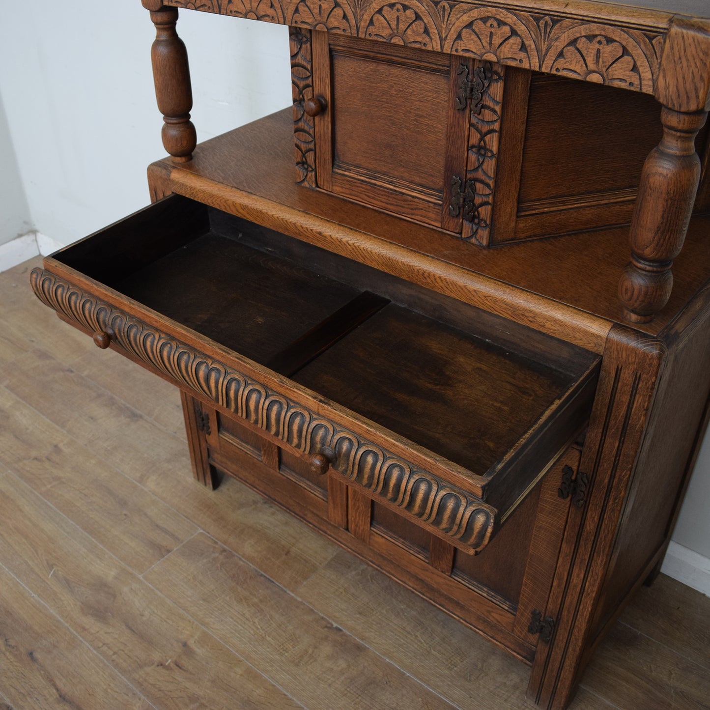 Oak Court Cabinet