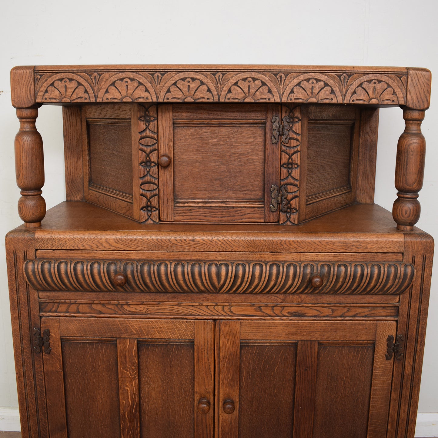 Oak Court Cabinet