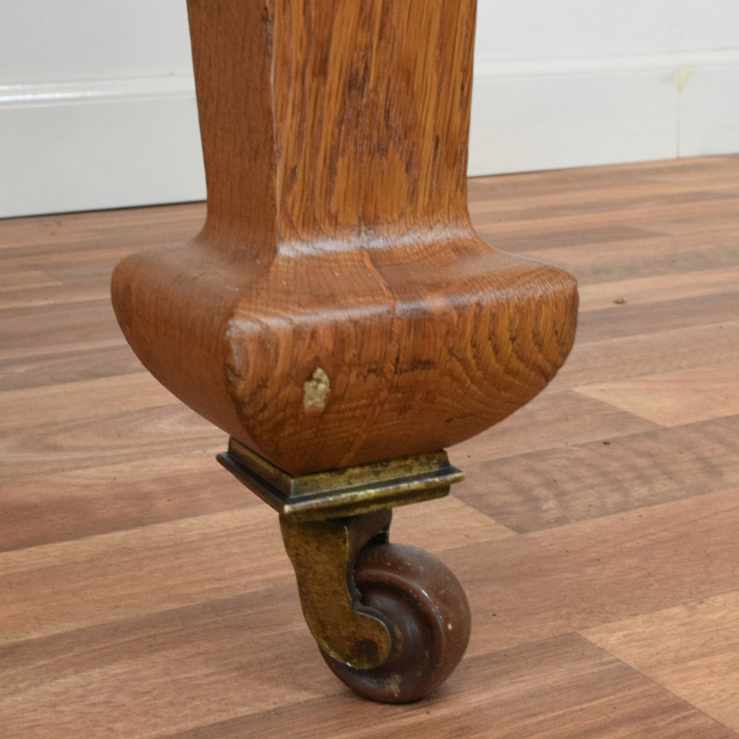 Extending Oak Table and Ten