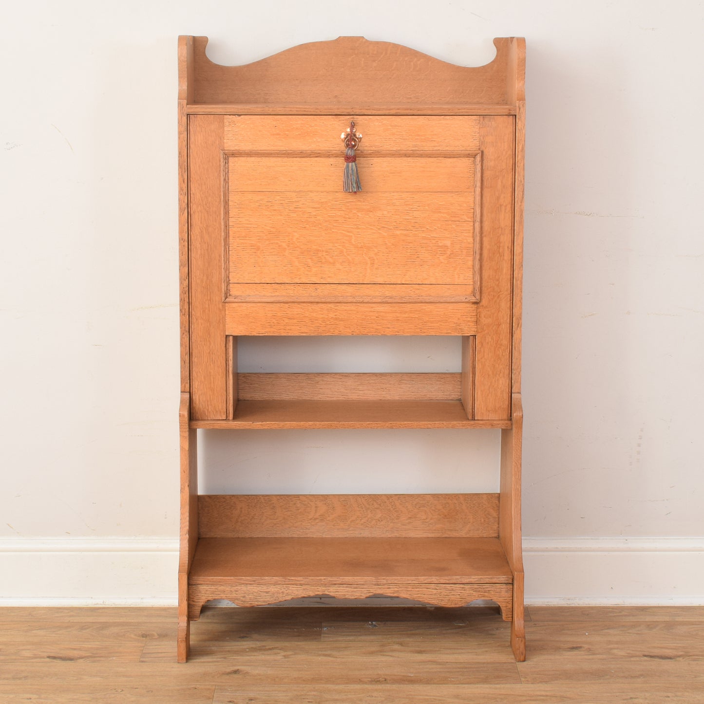 Oak Student Bureau