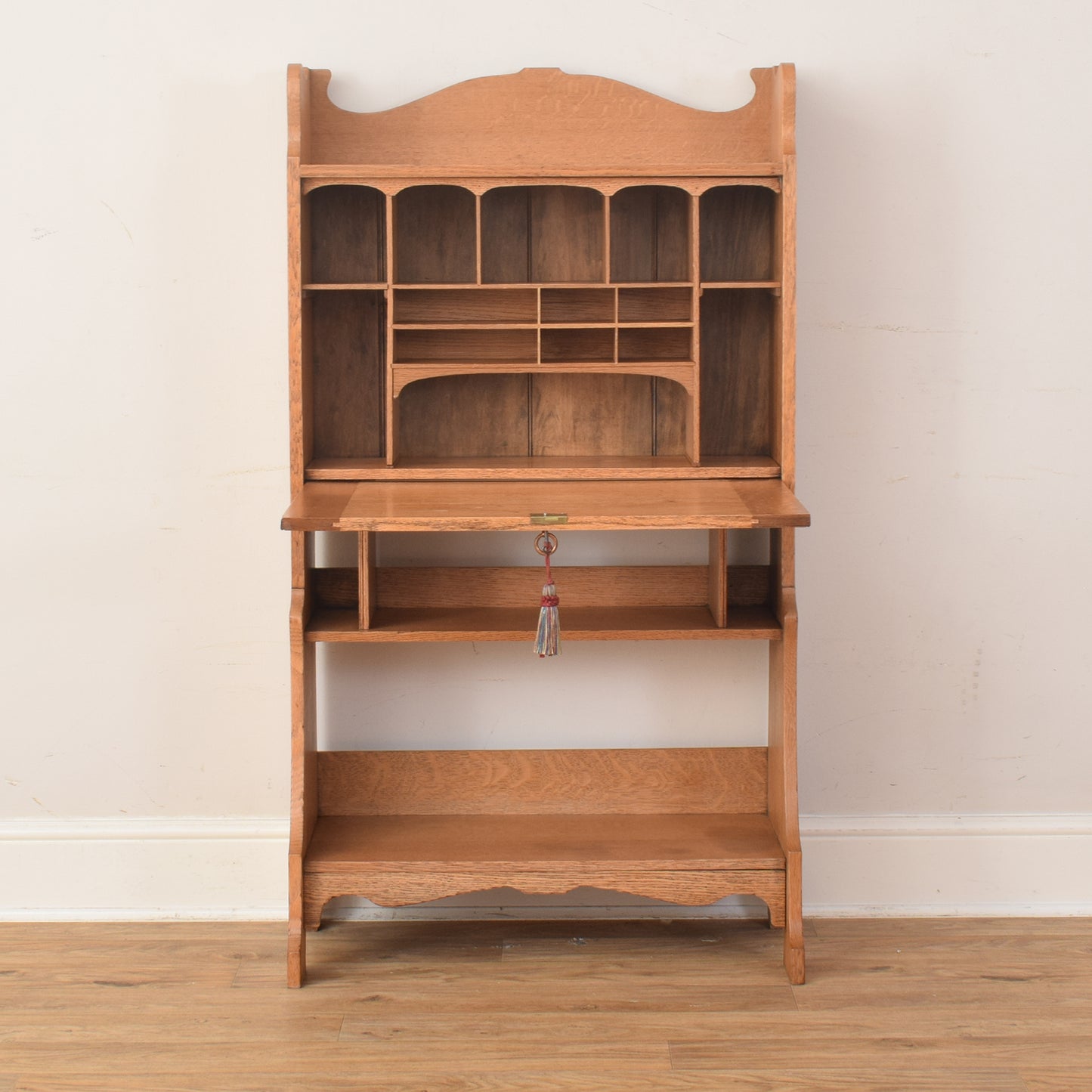 Oak Student Bureau