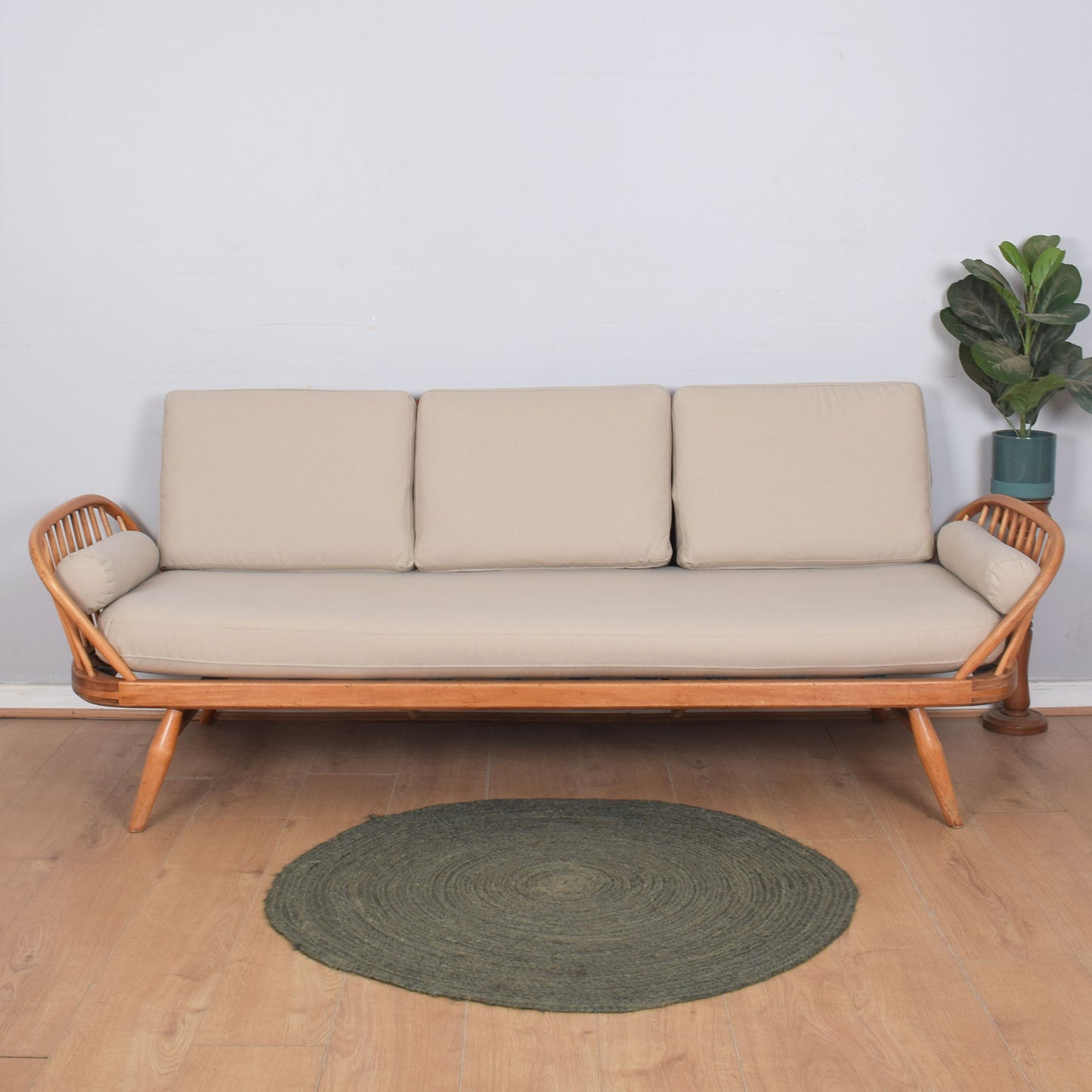 Ercol Day Bed