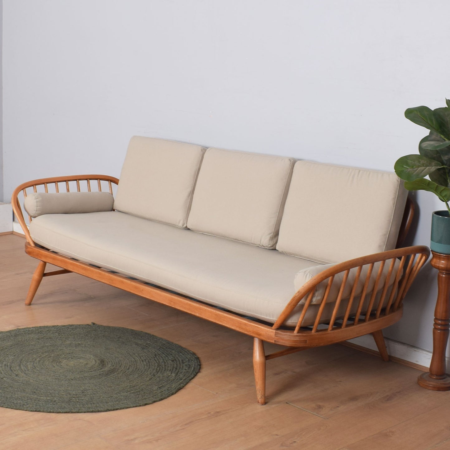 Ercol Day Bed