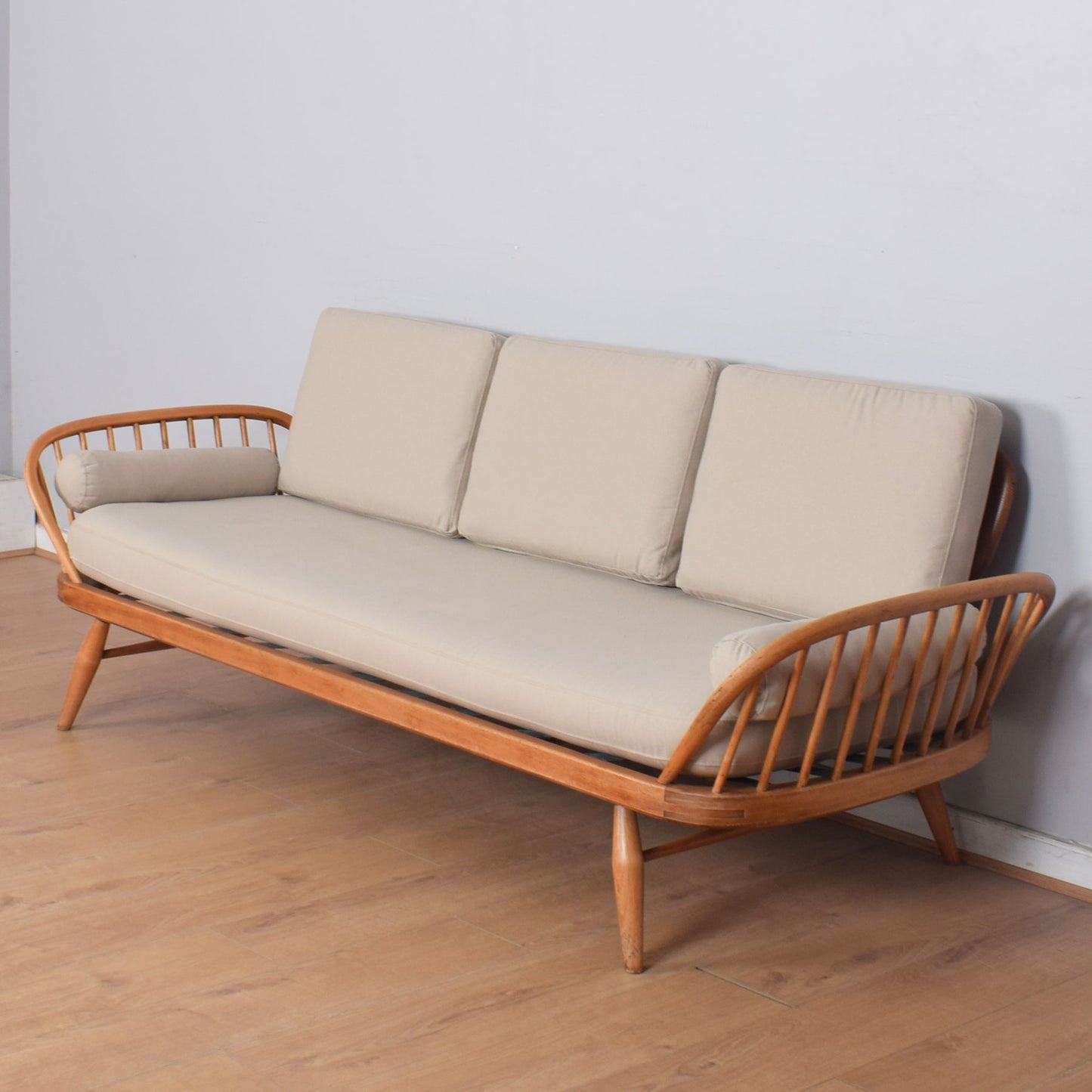 Ercol Day Bed
