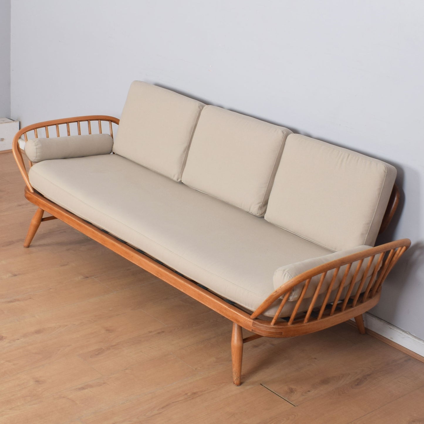 Ercol Day Bed