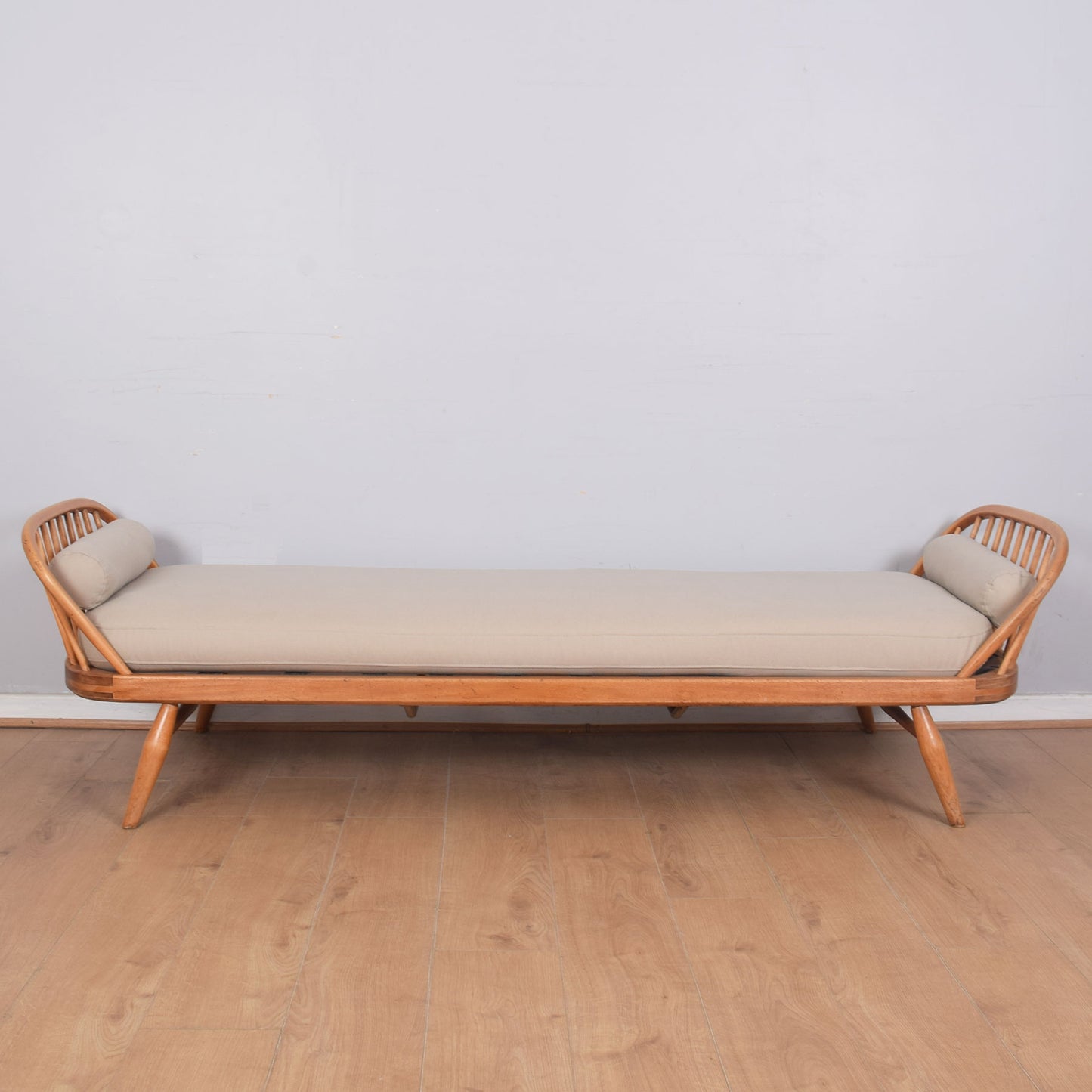 Ercol Day Bed