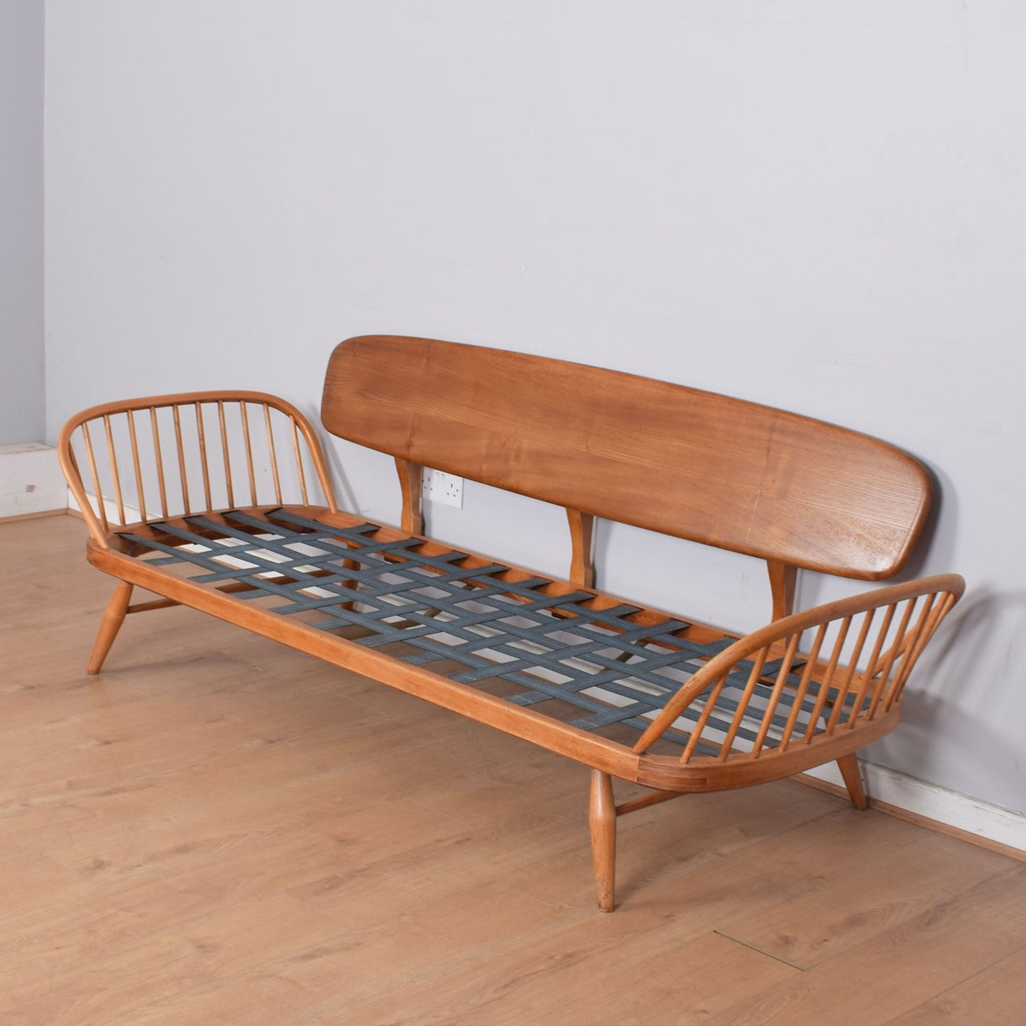 Ercol Day Bed