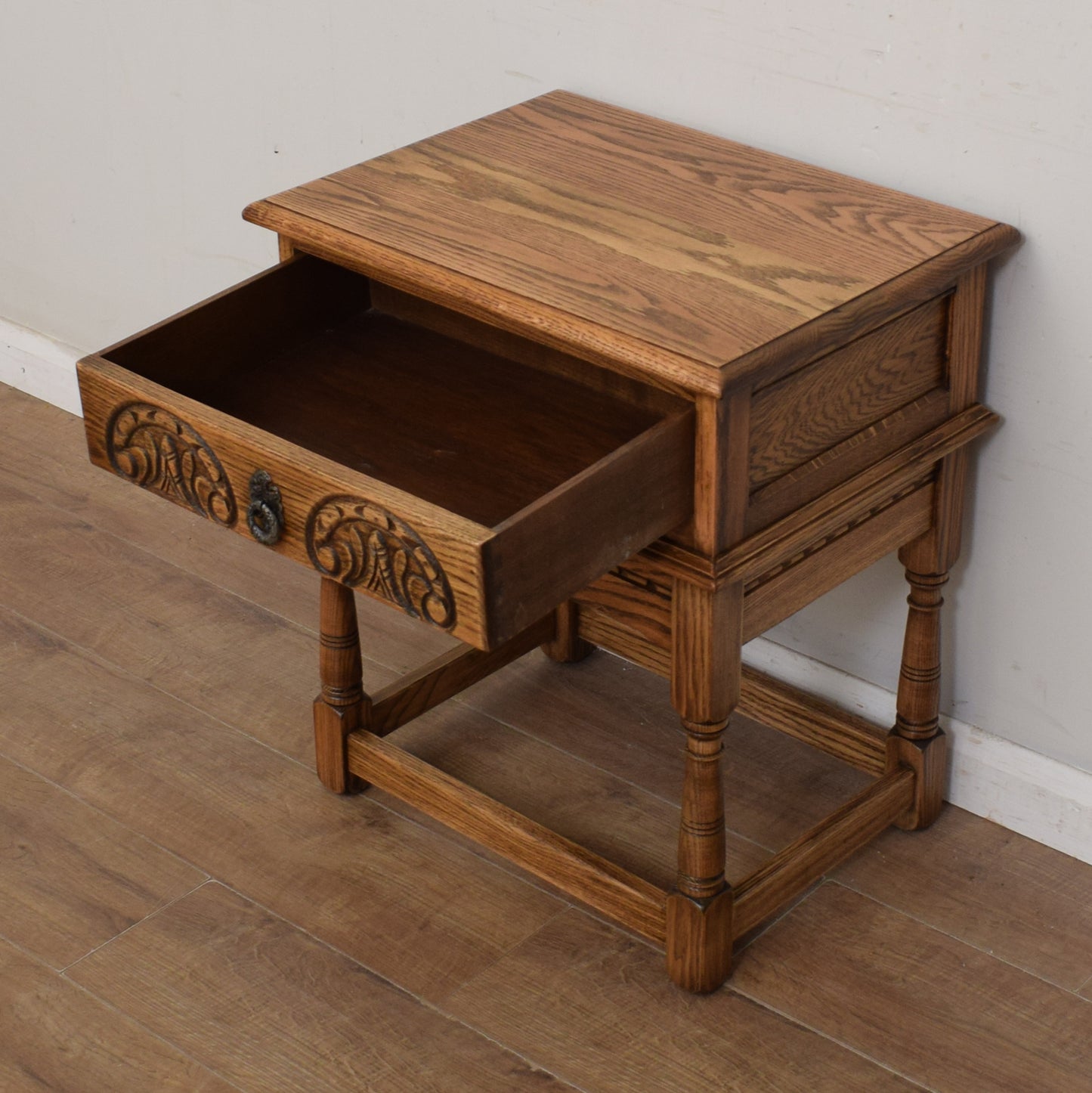 Old Charm Hall Table