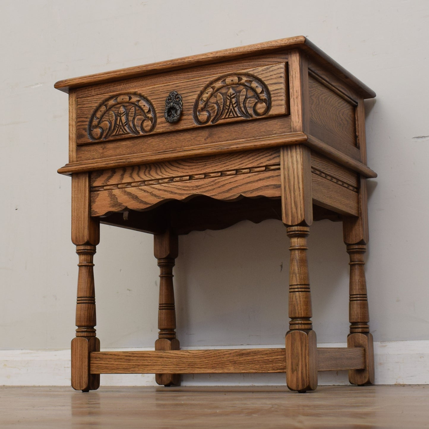 Old Charm Hall Table
