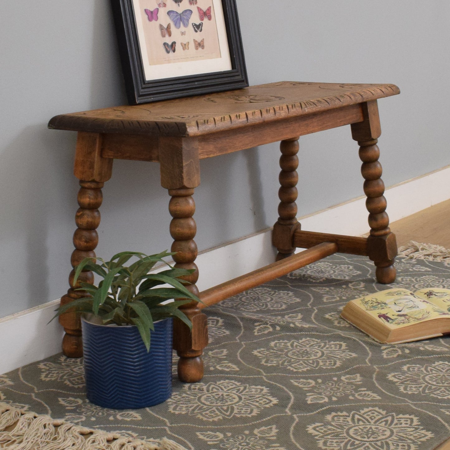 Small Oak Carved Table/Bench