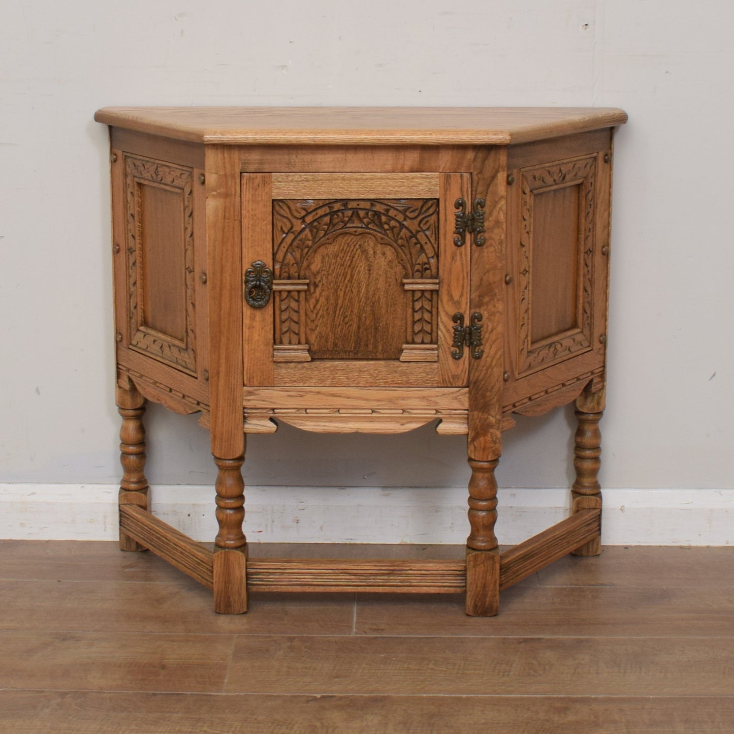 Old Charm Hall Cabinet