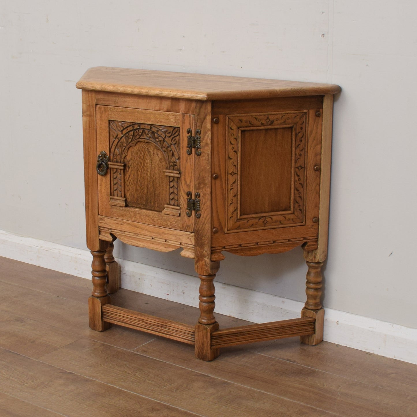 Old Charm Hall Cabinet