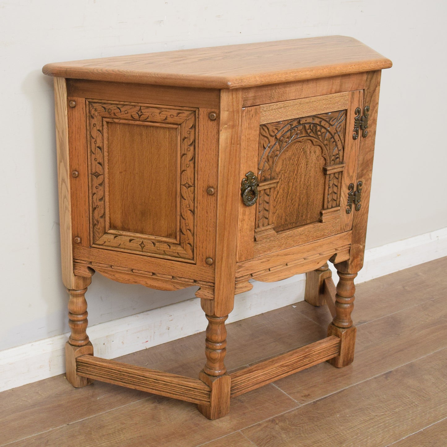 Old Charm Hall Cabinet