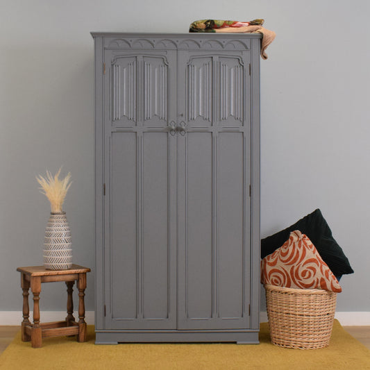Painted Linenfold Wardrobe