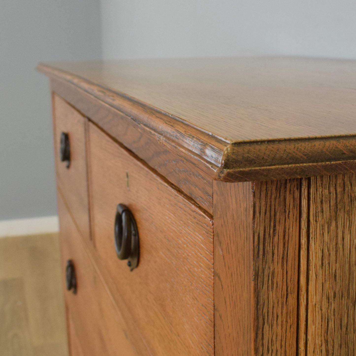 Large Robust Oak Chest of Drawers