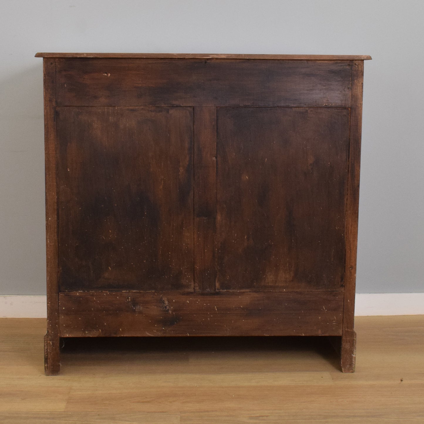 Large Robust Oak Chest of Drawers