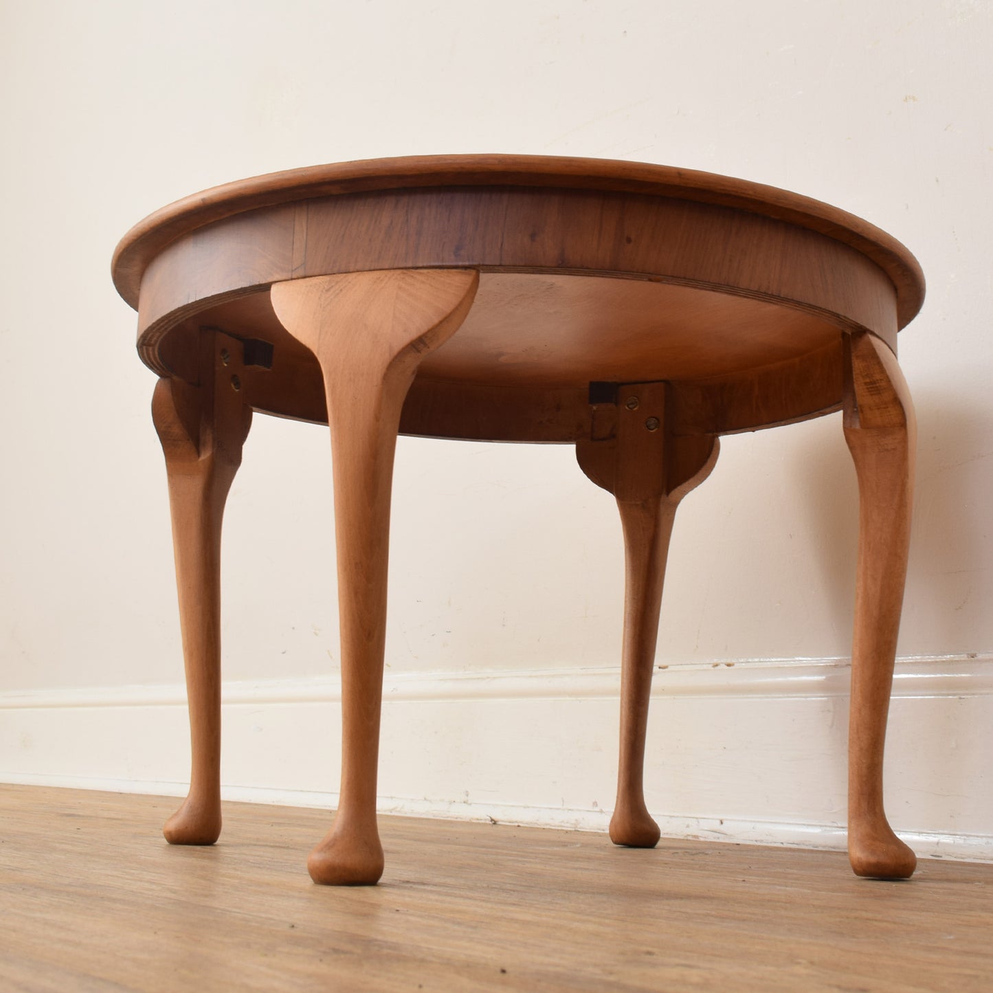Mahogany Veneer Coffee Table