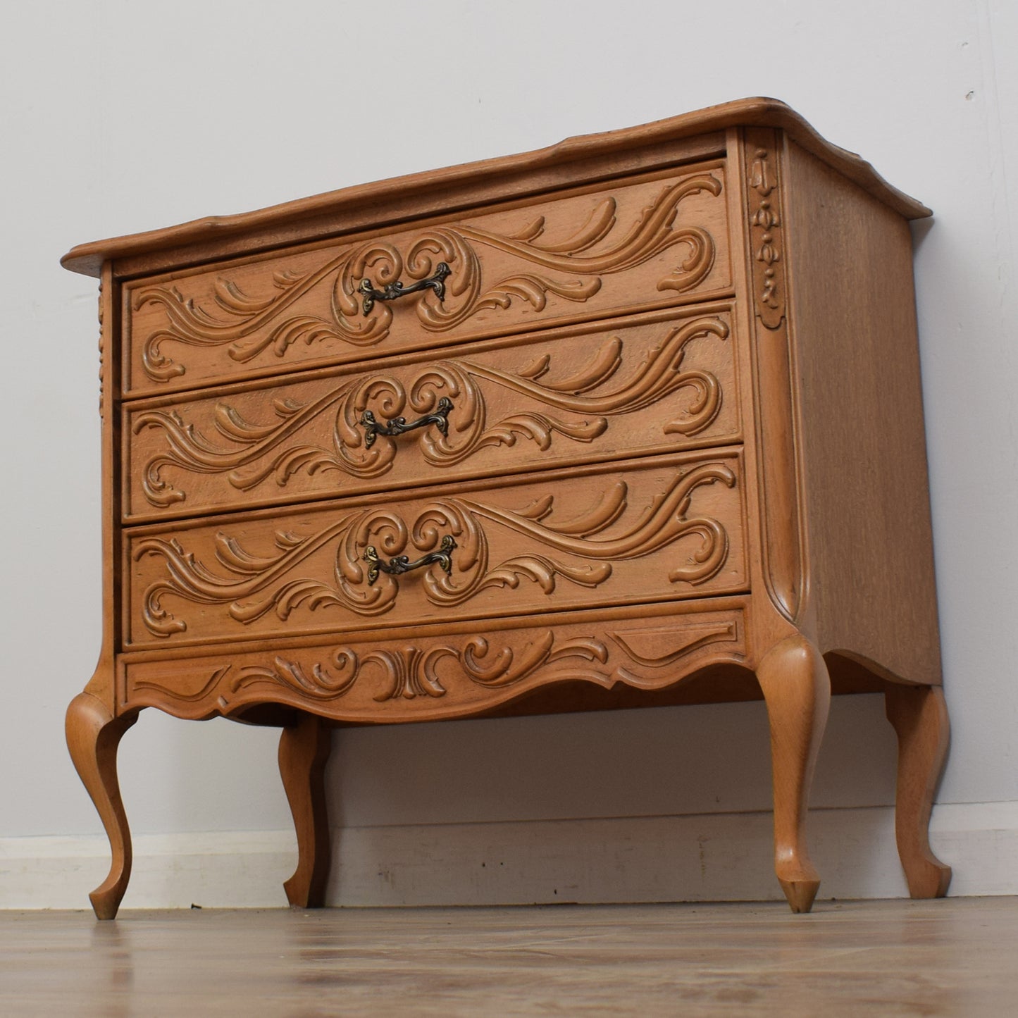 French Chest of Drawers
