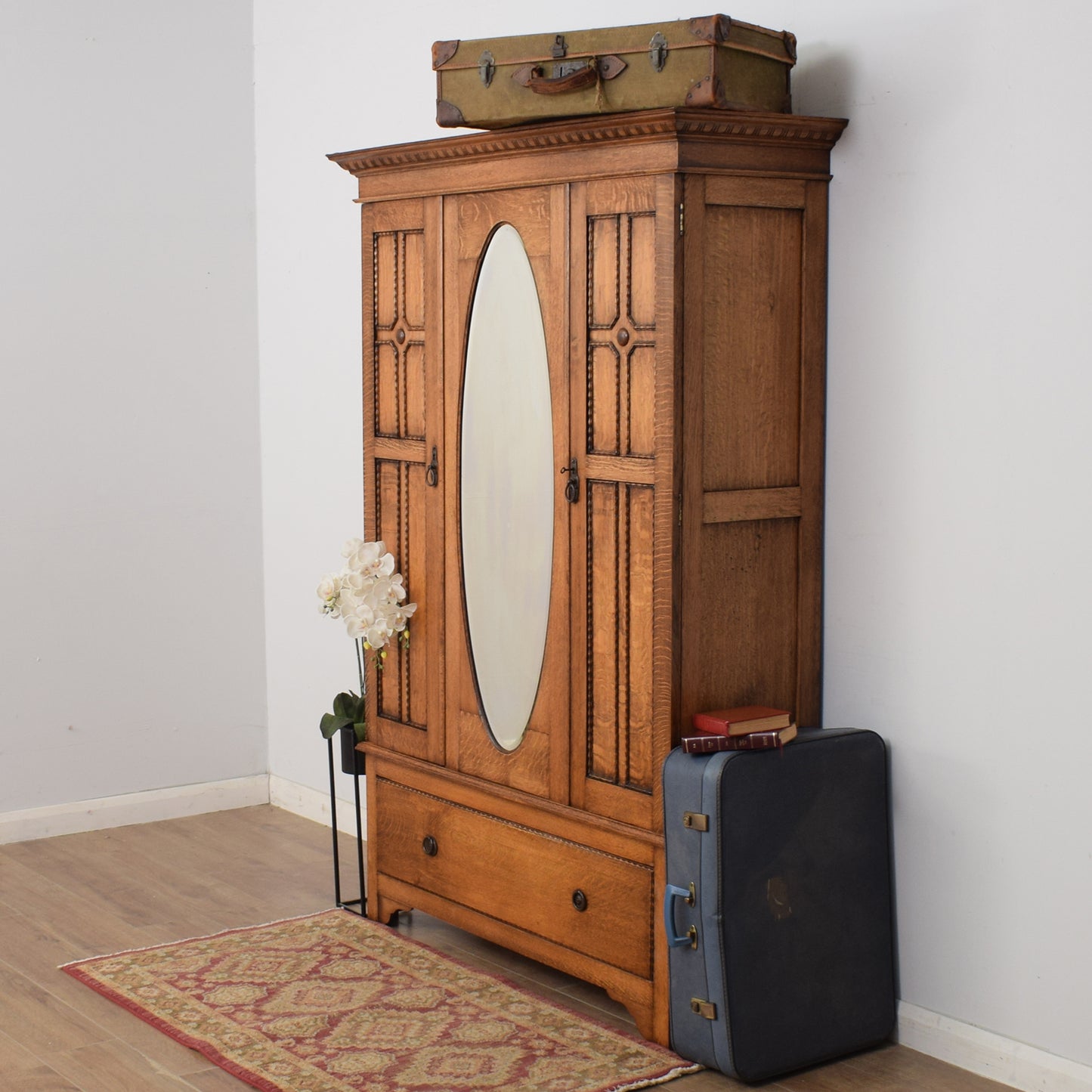 Restored Oak Wardrobe / Hallrobe