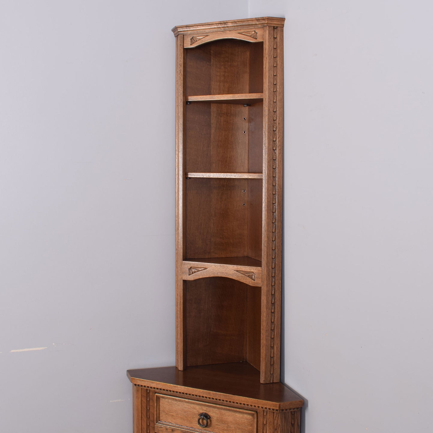 Jaycee Corner Unit