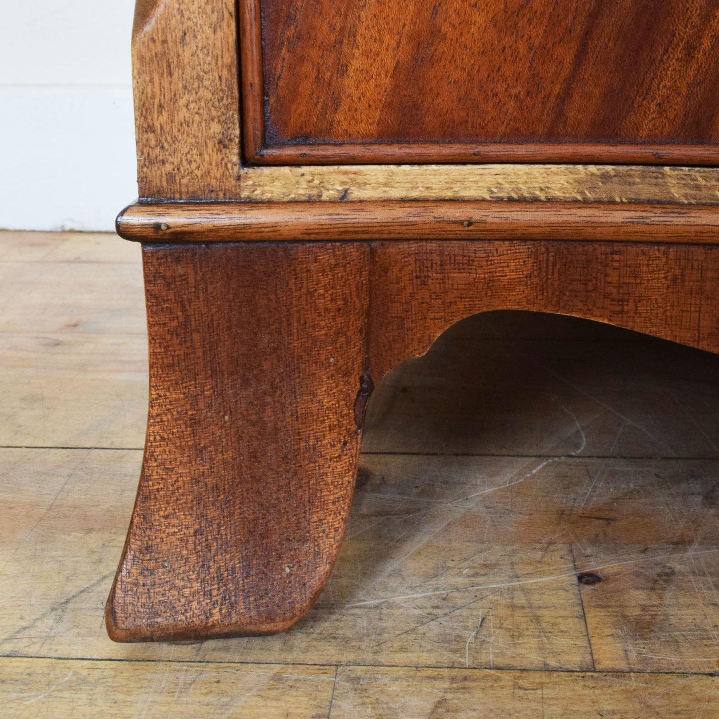 Flamed Mahogany Chest of Drawers