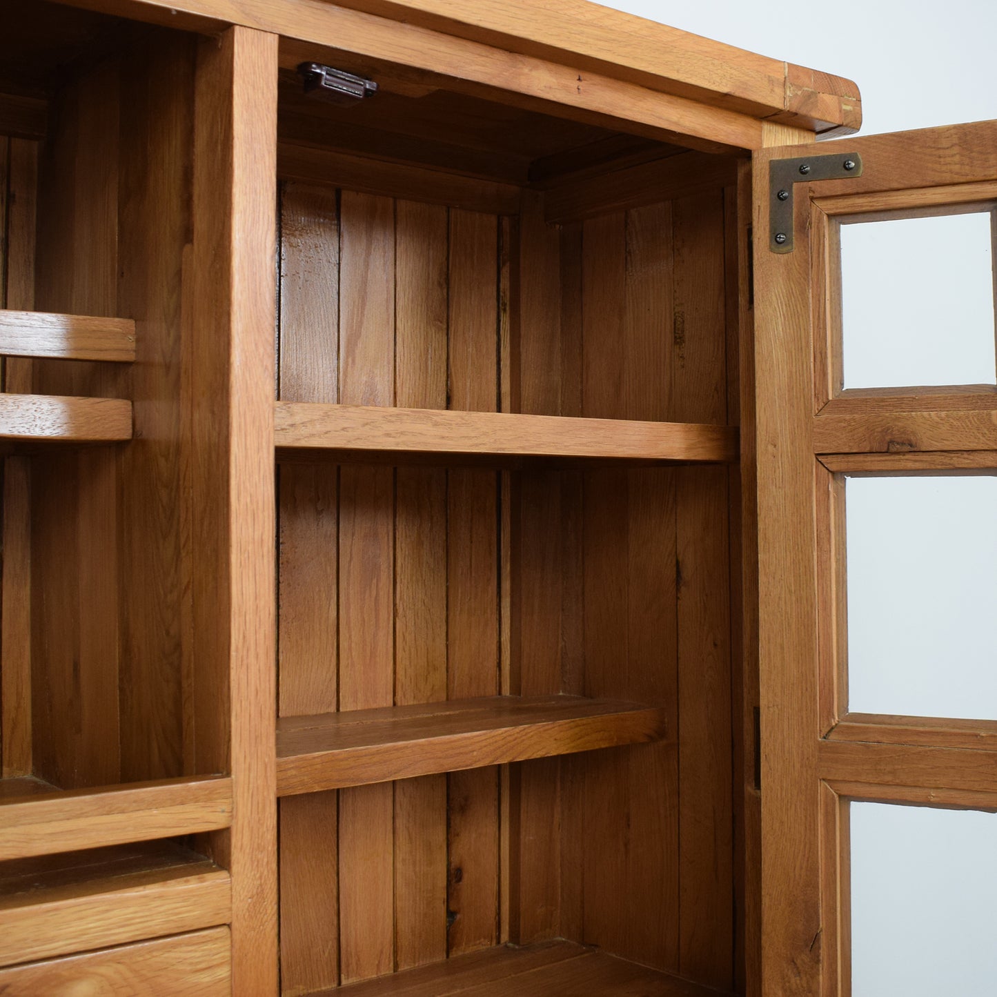 Modern Oak Dresser