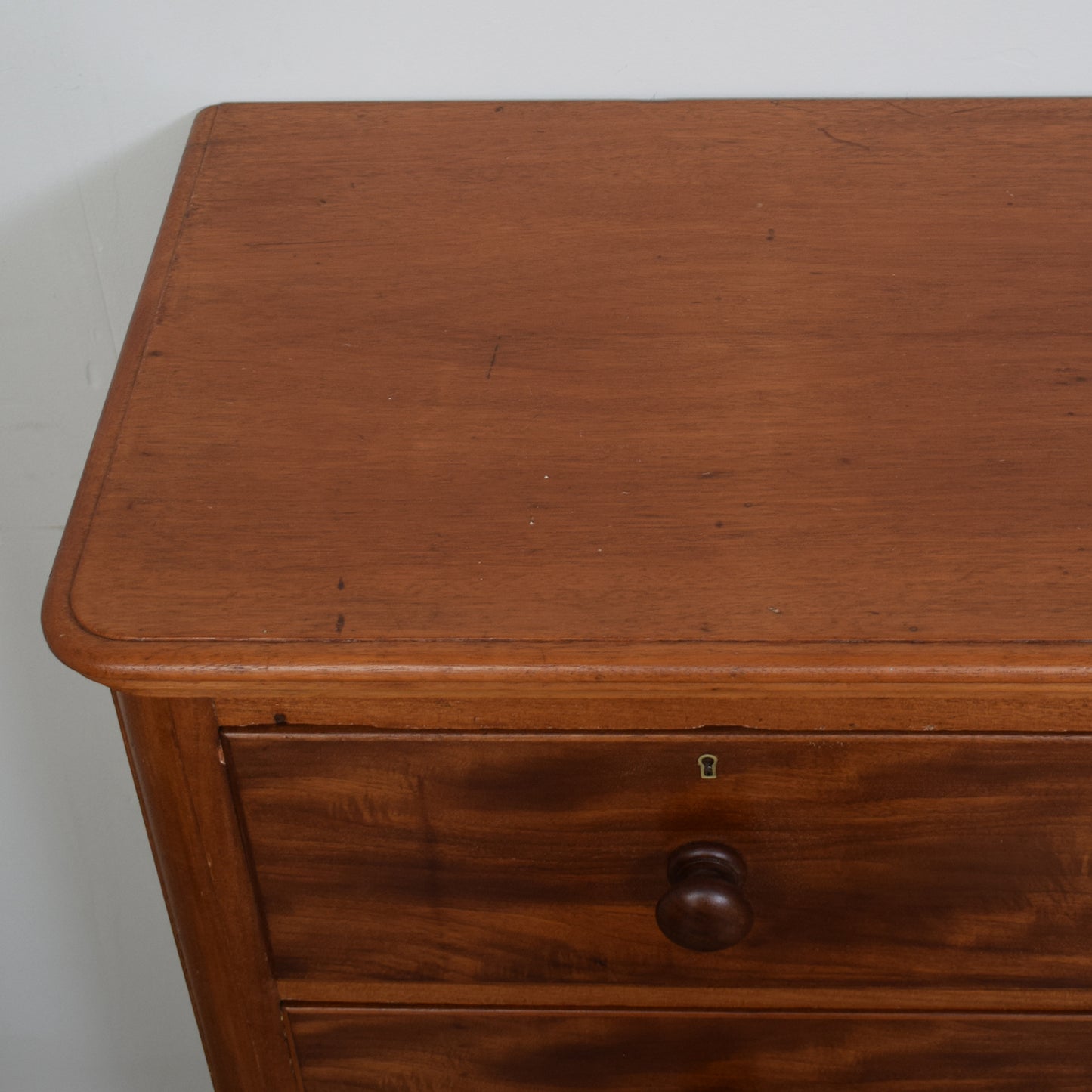 Antique Victorian Chest Of Drawers