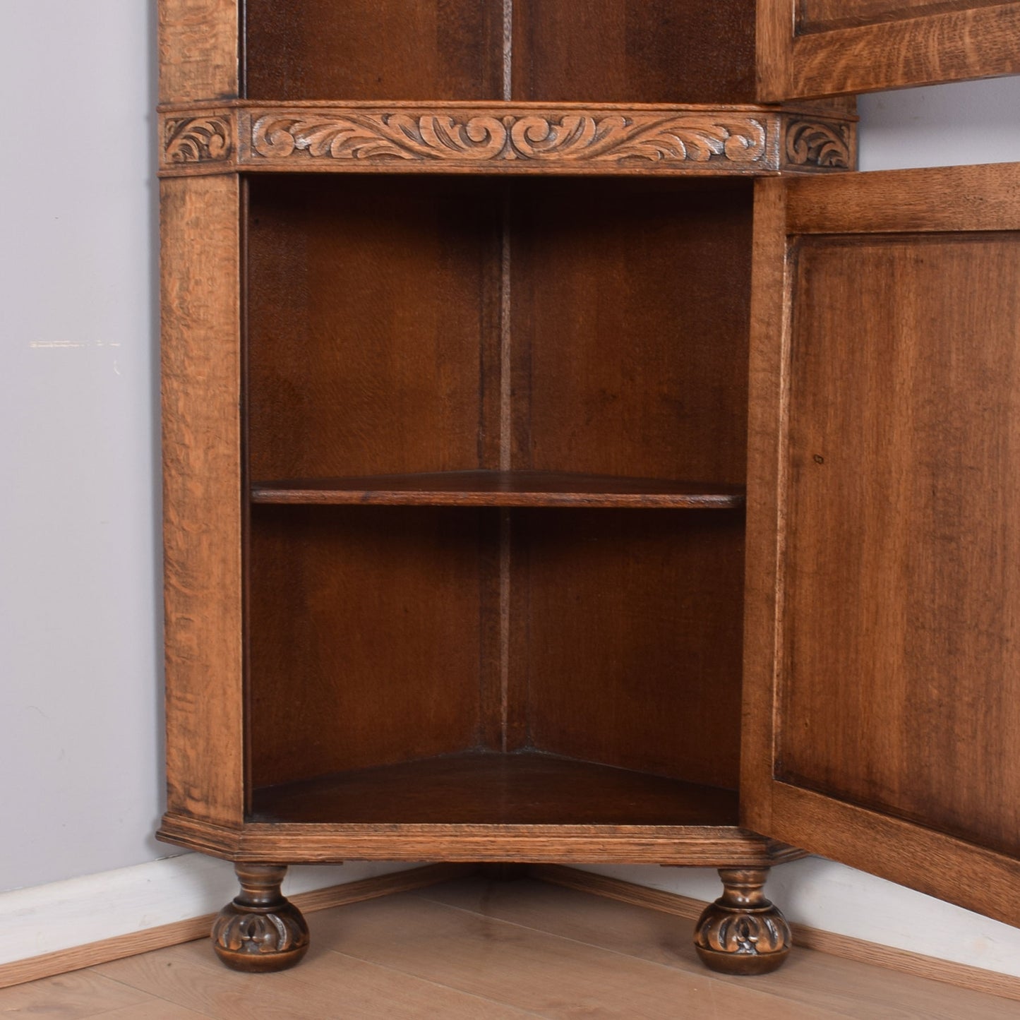 Oak Linenfold Corner Cabinet
