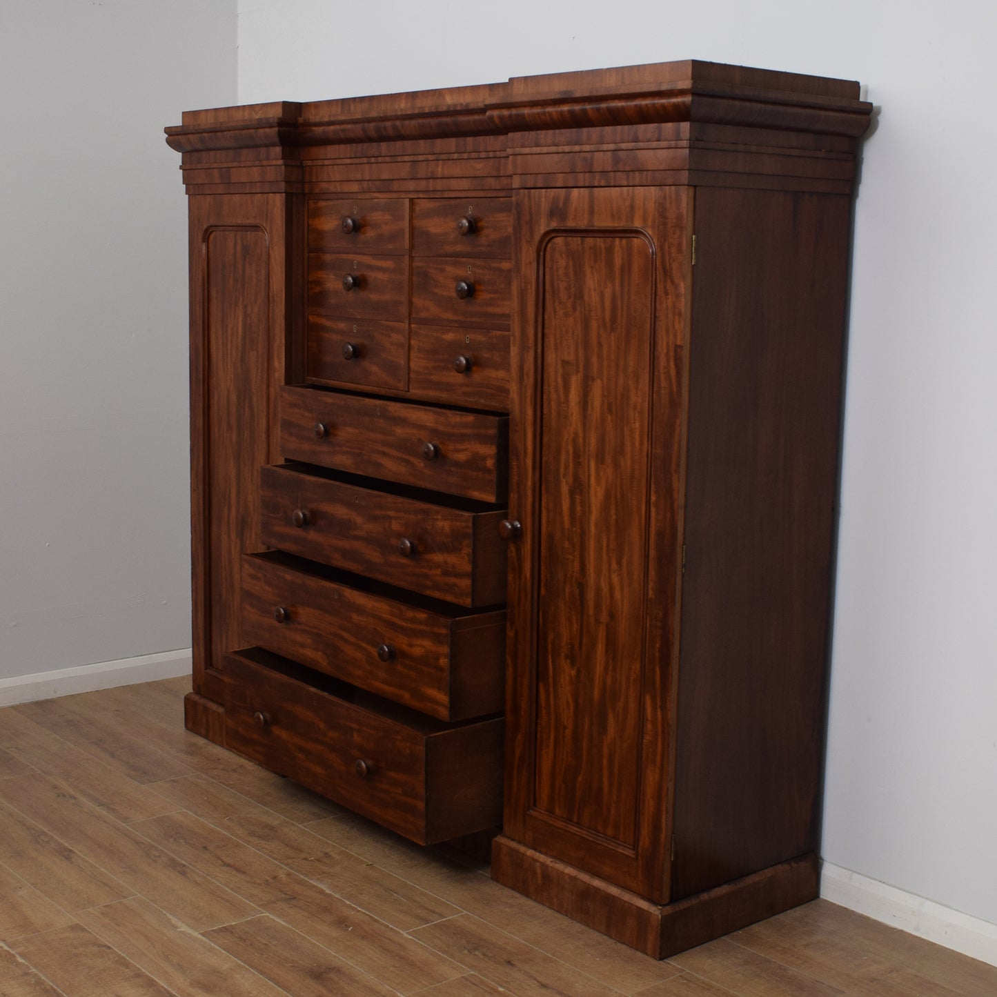 Victorian Compactum Wardrobe