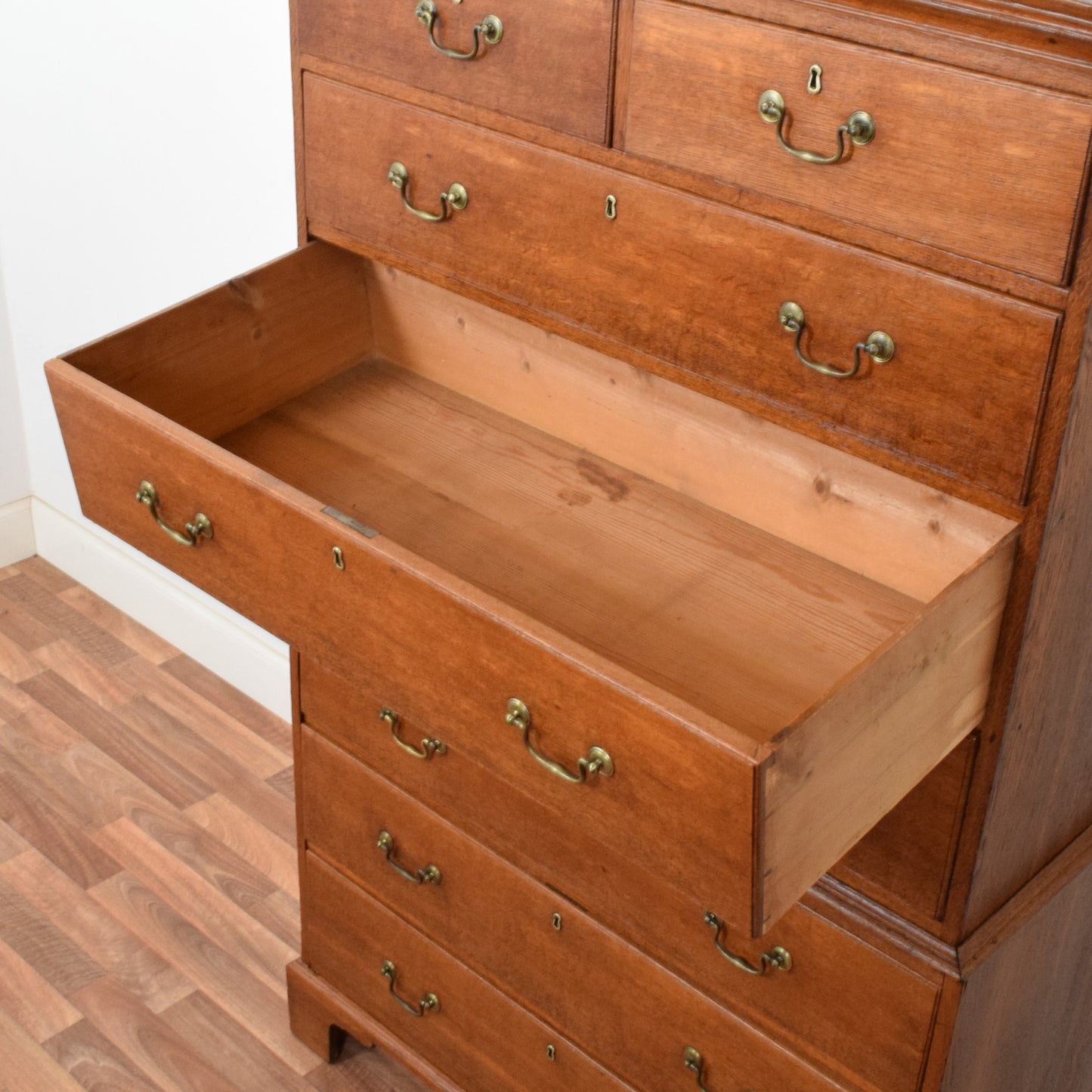Large Oak Chest of Drawers