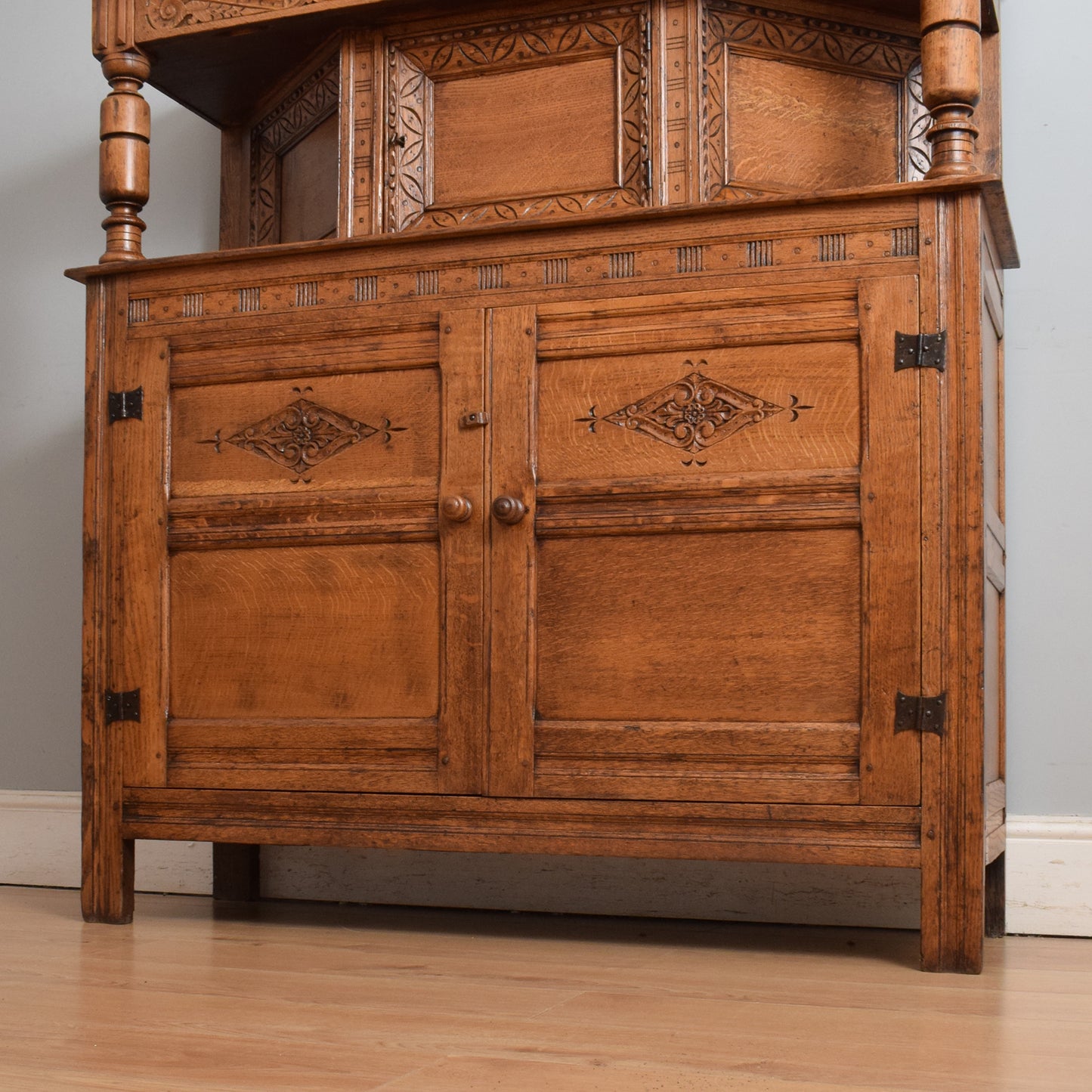 Large Solid Oak Court Cabinet