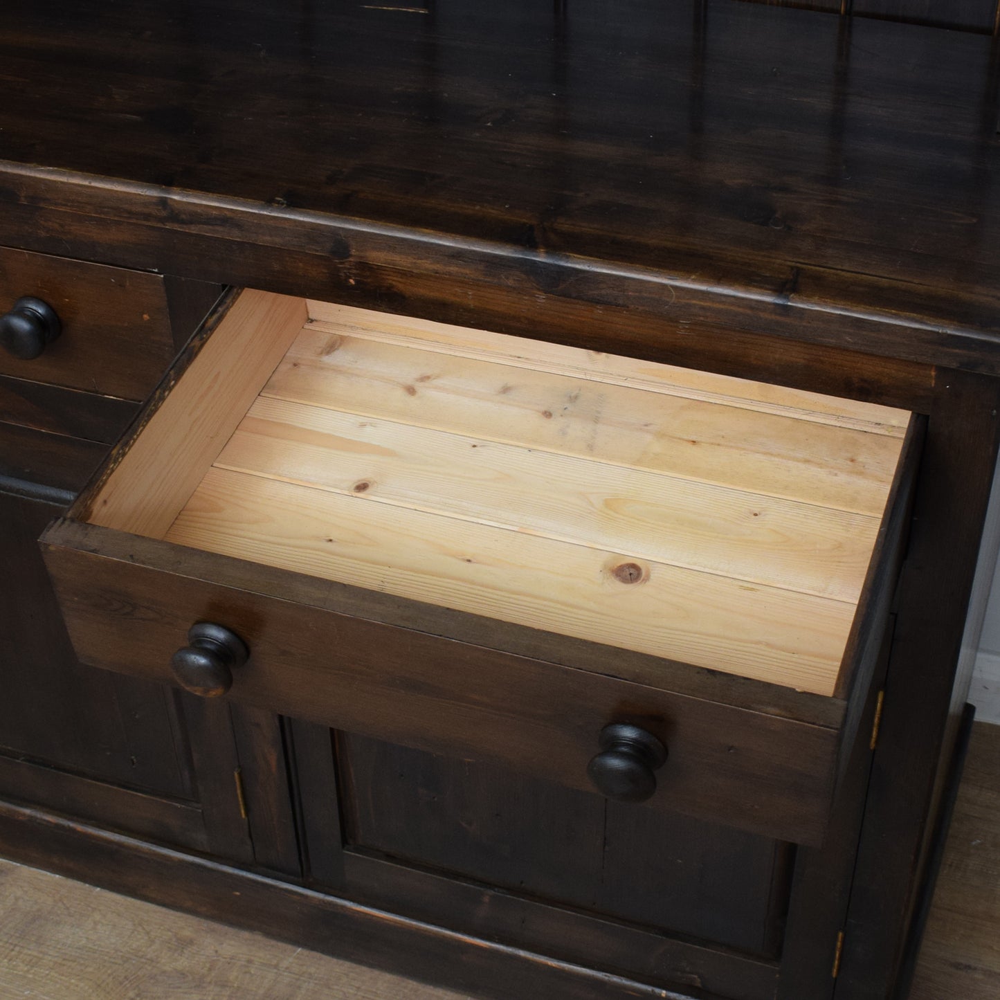 Large Pine Dresser