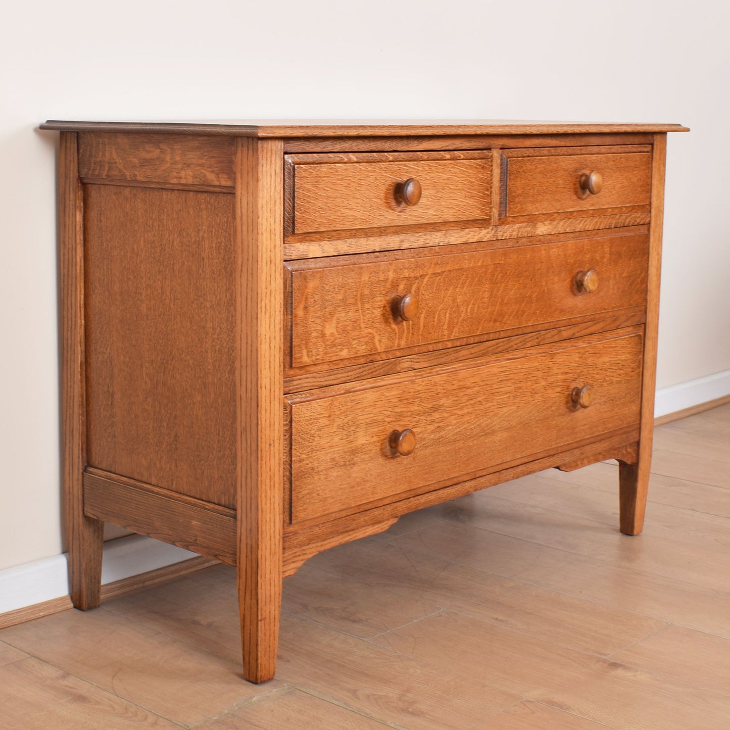 Oak Chest of Drawers