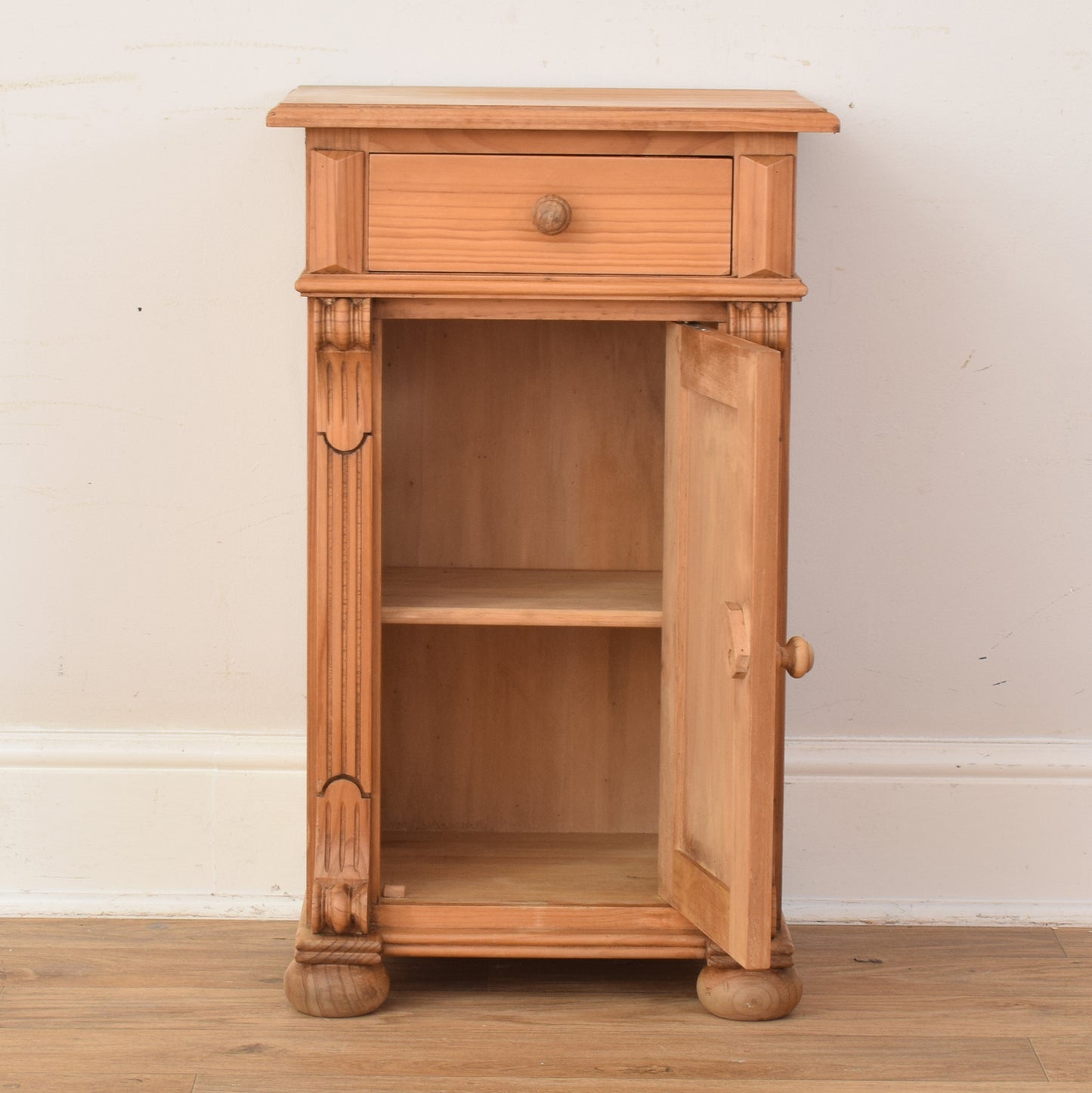 Pine Bedside