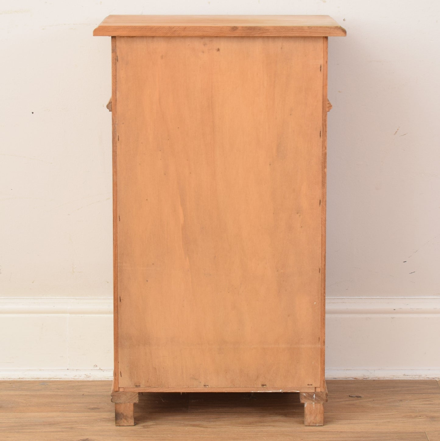 Pine Bedside
