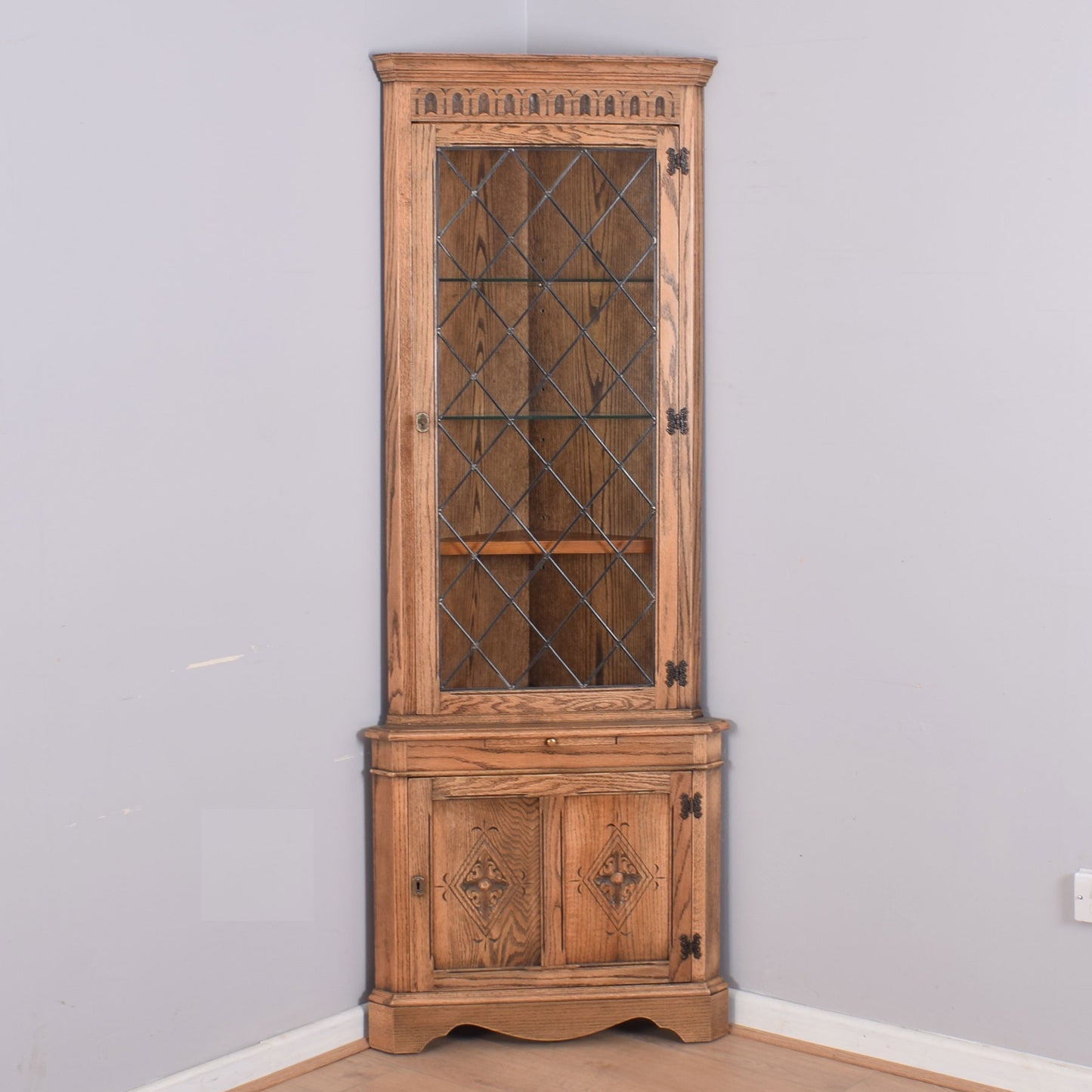 Jaycee Corner Unit