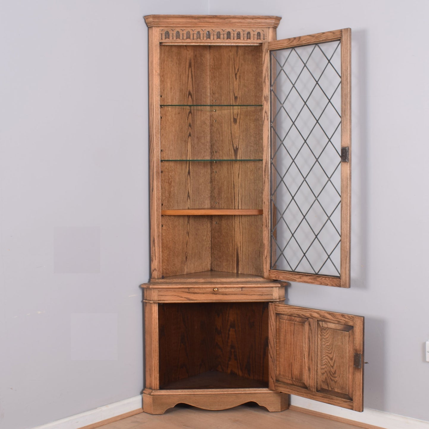 Jaycee Corner Unit