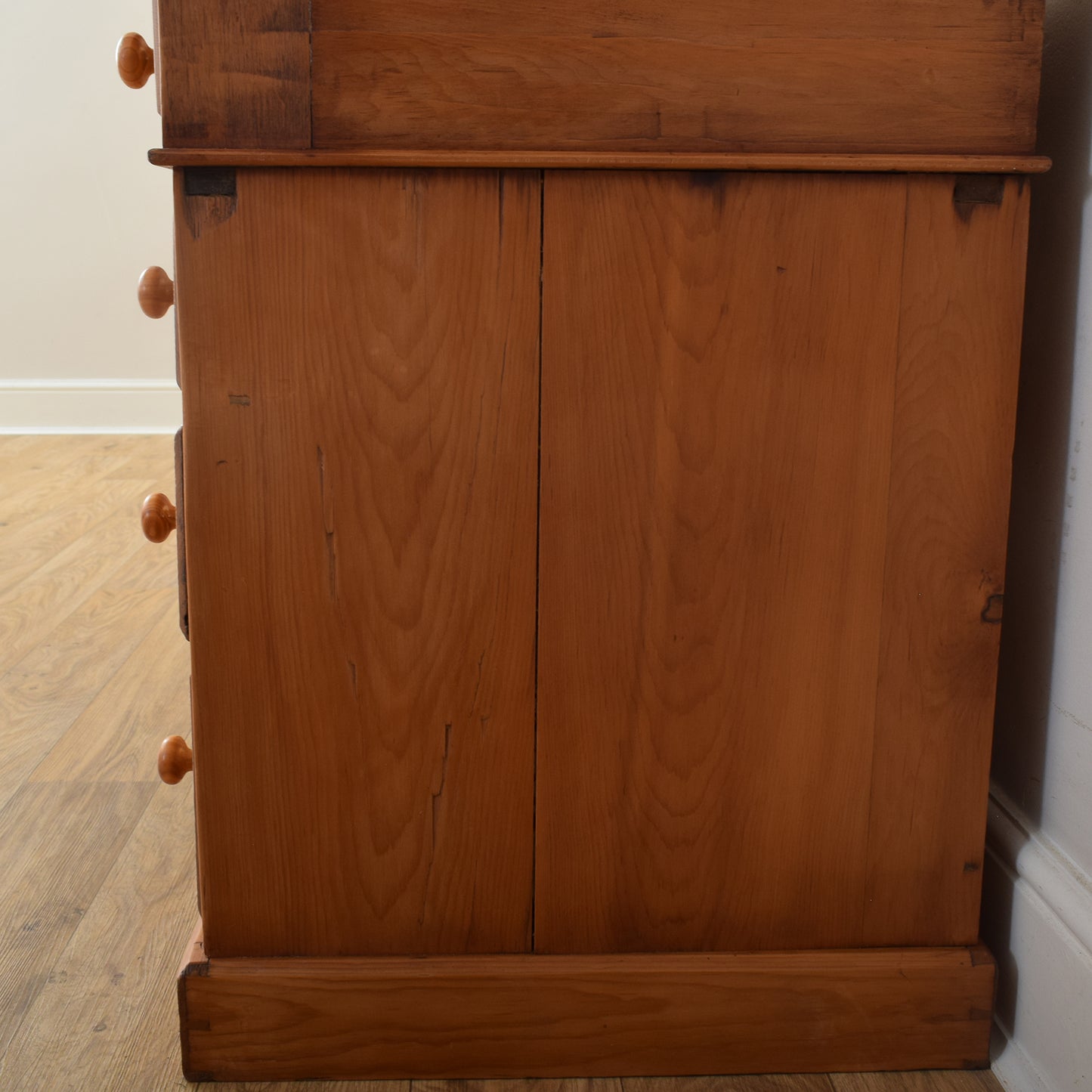 Pine Pedestal Desk