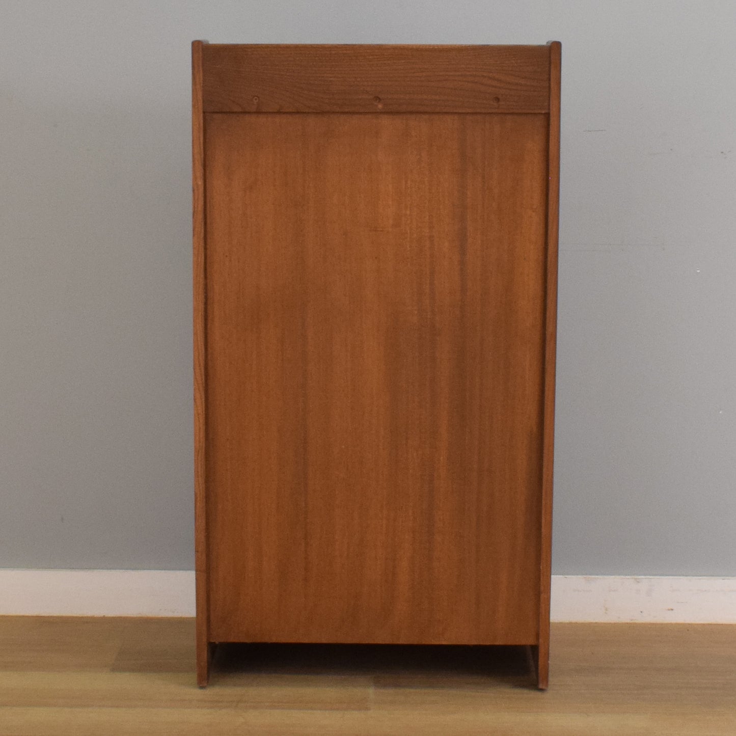 Ercol 'Golden Dawn' Waterfall Bookcase