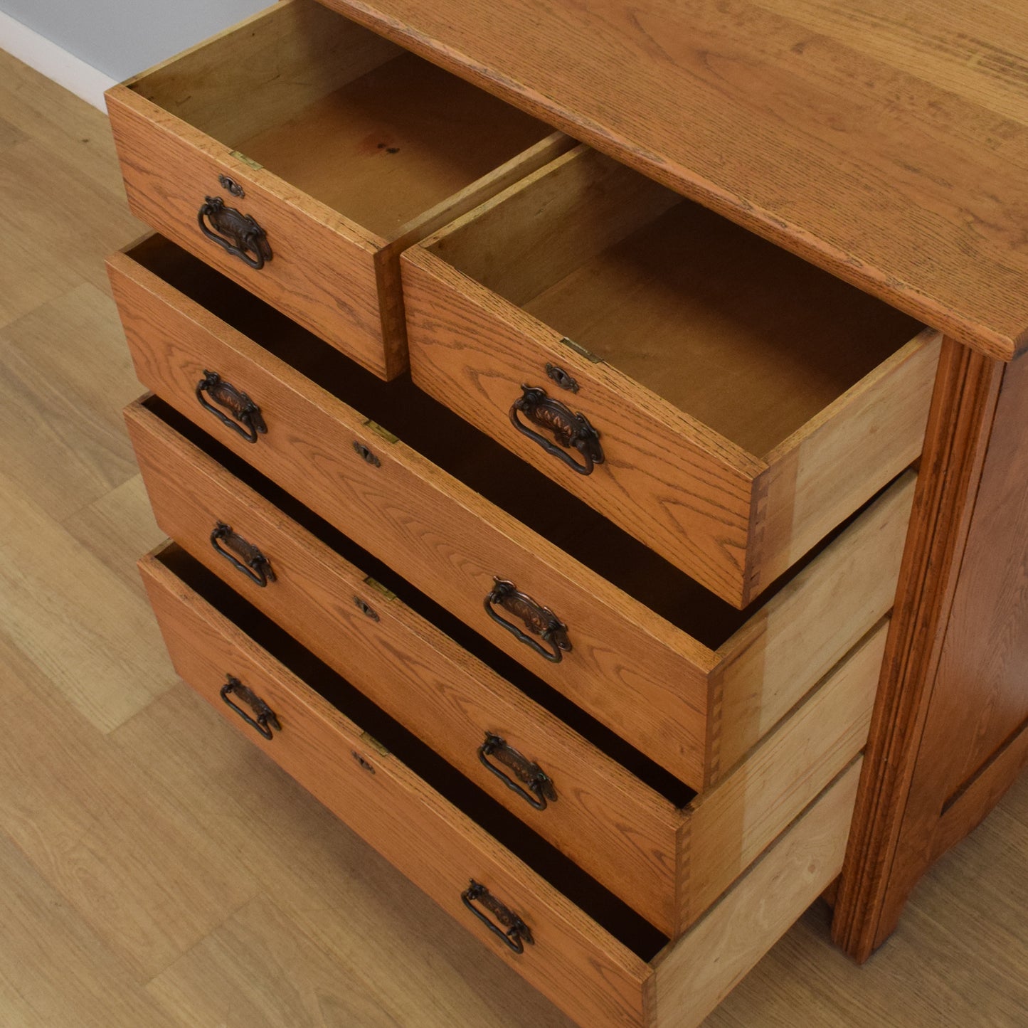 Large Oak Chest of Drawers