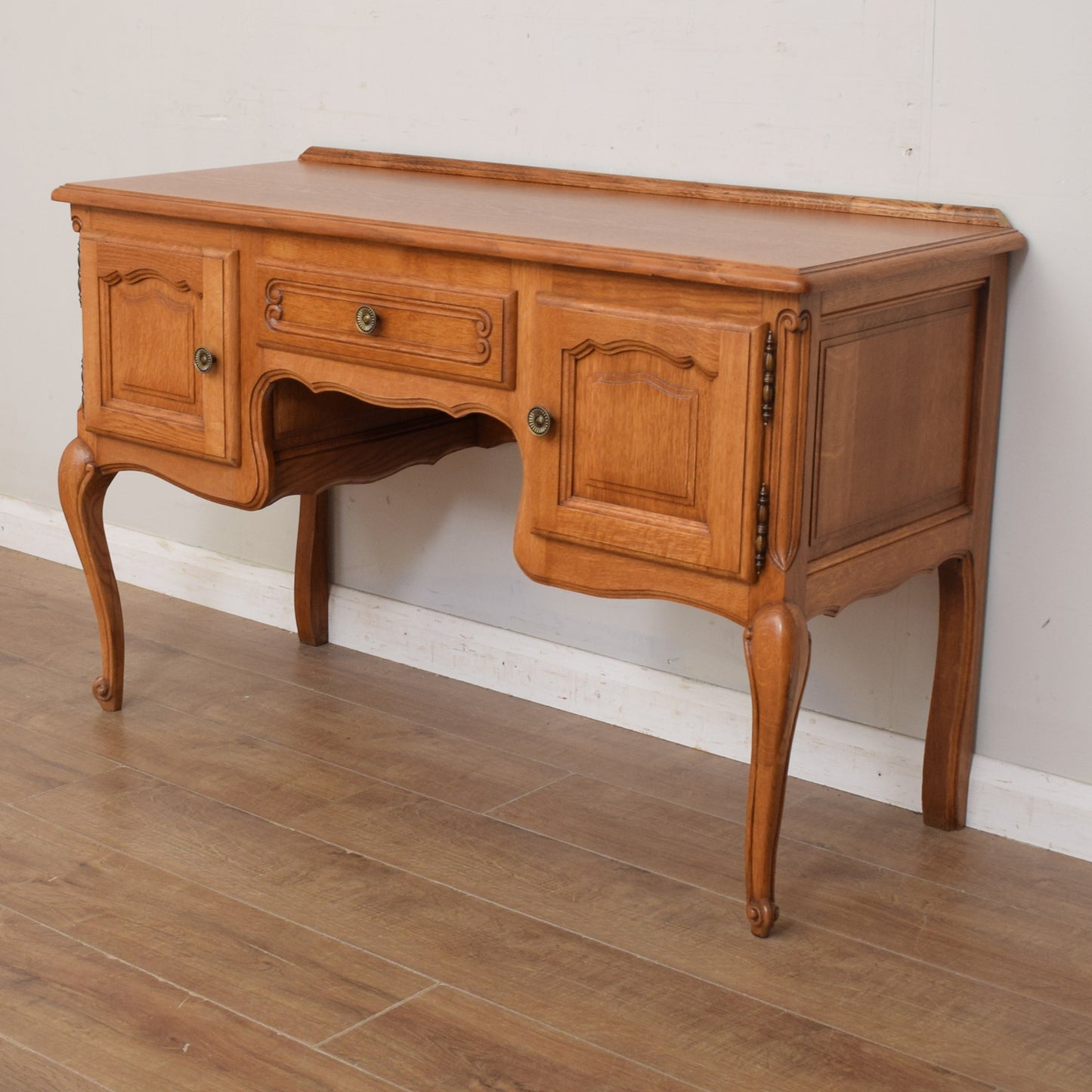 French Dressing Table