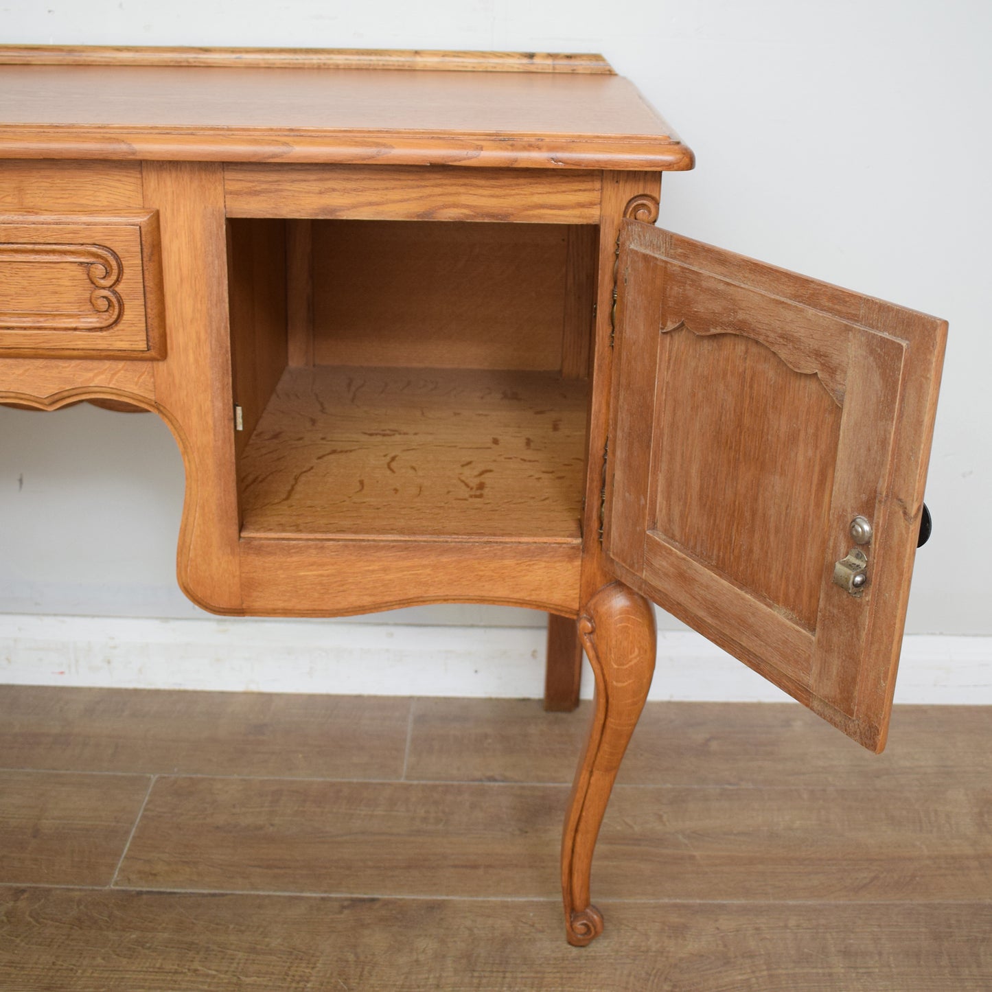 French Dressing Table