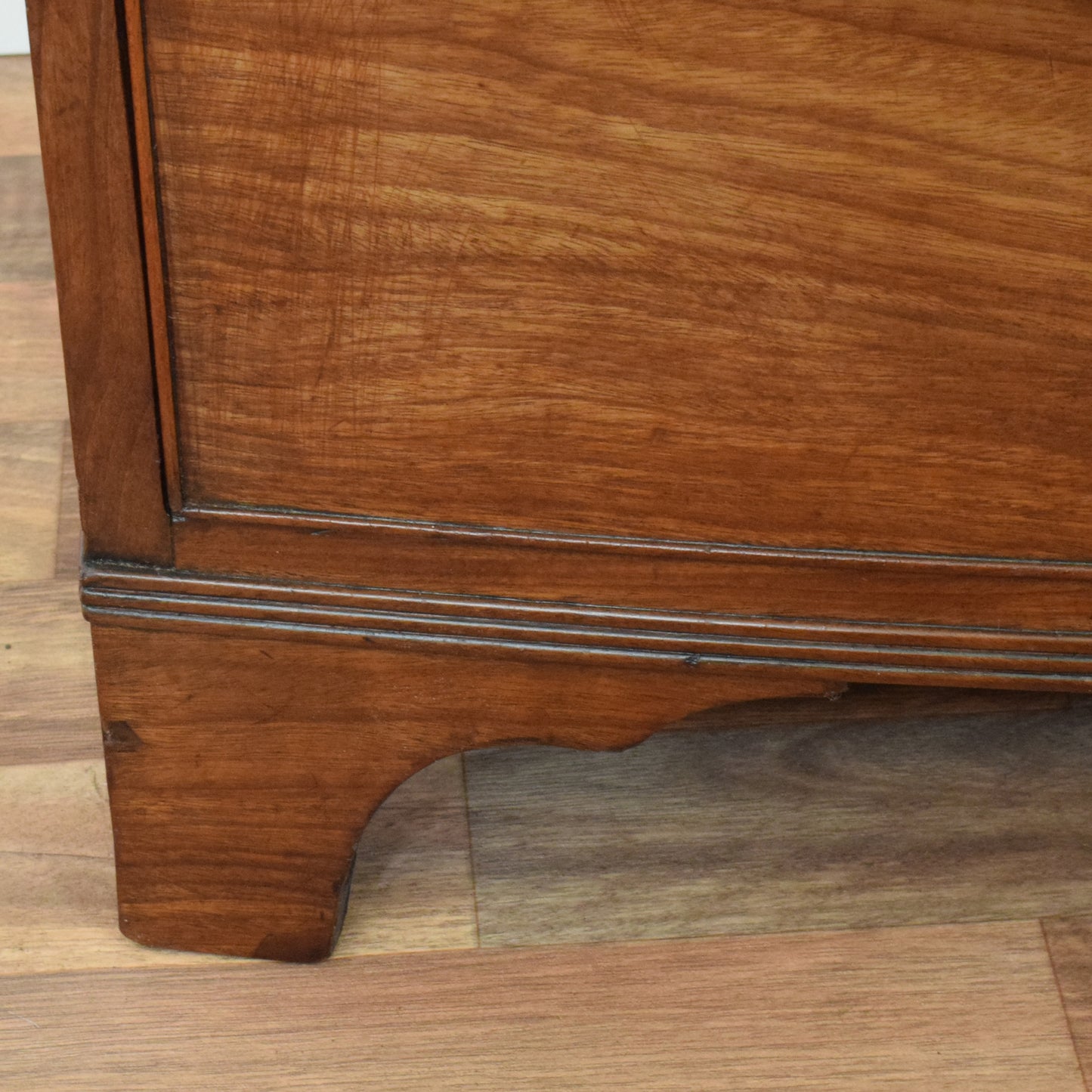 Bow Fronted Chest of Drawers