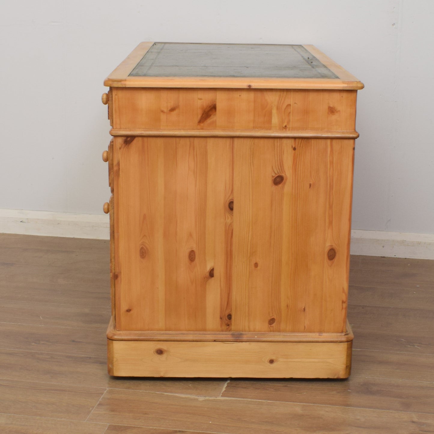 Pine Pedestal Desk