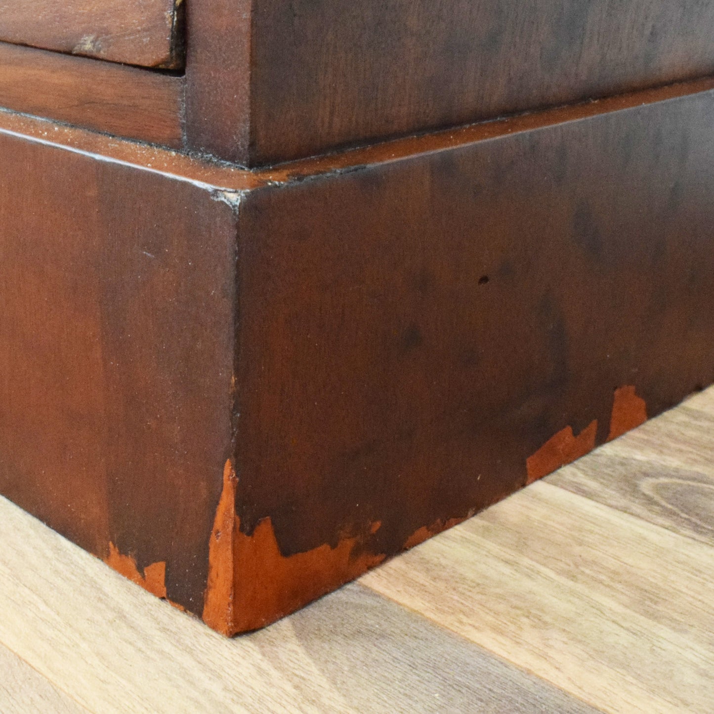 Rustic Mahogany Chest of Drawers