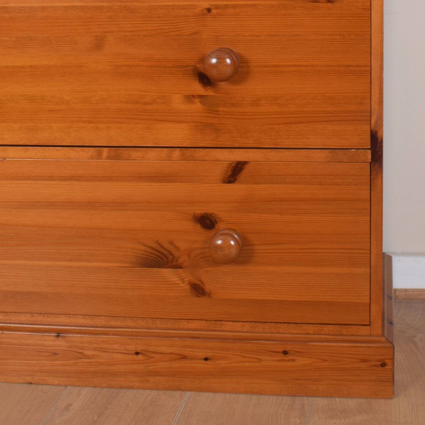 Pine Chest of Drawers