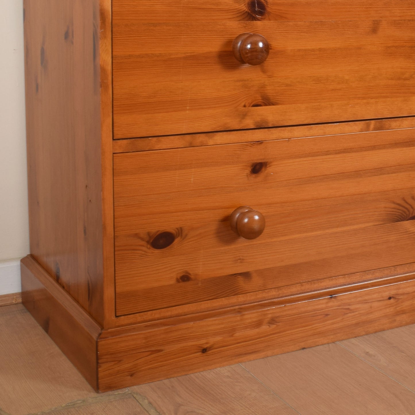 Pine Chest of Drawers
