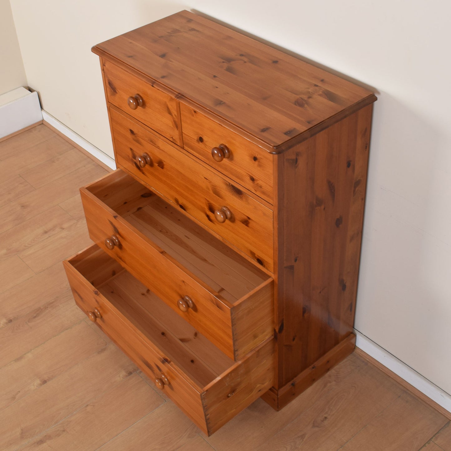 Pine Chest of Drawers